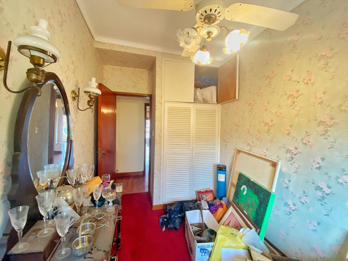 Venta Casa Con Galpón 172 M2 Patio Terraza Quincho Lanus