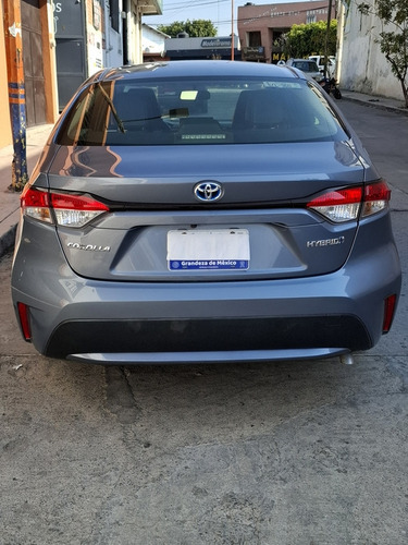 Toyota Corolla 1.8 Hybrid At