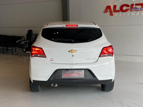 Chevrolet Onix HATCH LTZ 1.4 8V FlexPower 5p Mec.