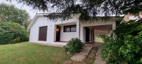Casa En Venta - 3 Dormitorios - Pileta - Cochera      San Antonio De Arredondo - Carlos Paz