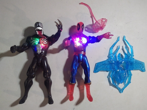 Figuras Hombre Araña Y Venom Con Luz 