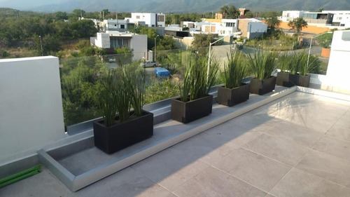 Casa En Venta En El Barrial En Santiago Nuevo Leon