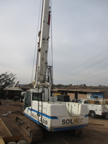 Imagen 4 de 14 de Piloteadora Soilmec R-210 Perforadora ($ Renta 28 Días)