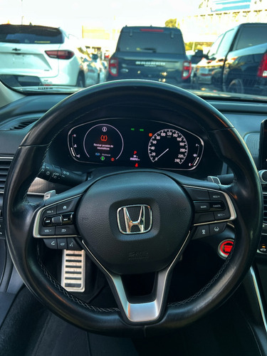 Honda Accord 2.0 Touring At