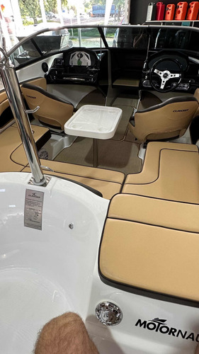 Imagen 6 de 17 de Lancha Classer 206 + Mercury 150hp Xl Motornautica