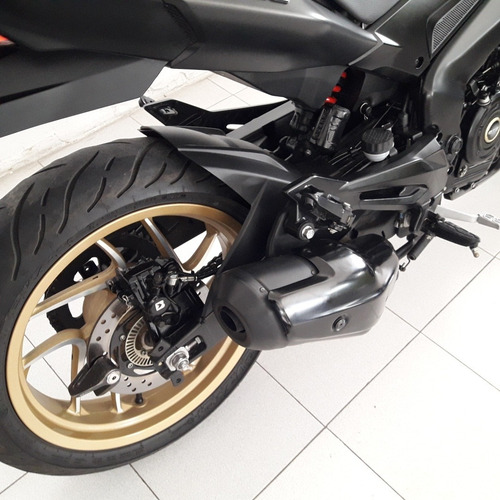 Bajaj Dominar 400