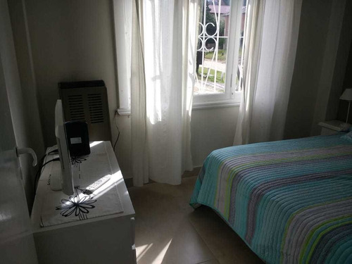 Imagen 9 de 14 de Pinamar Centro , 2 Pers. Marzo $ 5000 Por Noche ,ropa Blanca