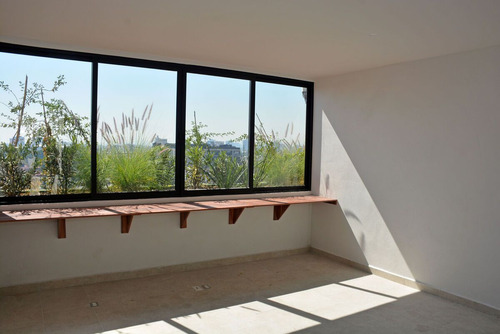 Local En Venta En Col. Centro, Estilo Art Deco