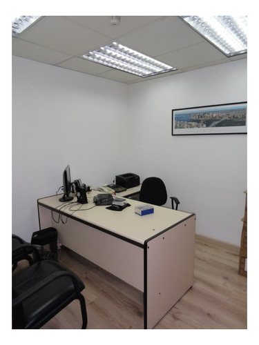 Imagen 7 de 10 de Se Alquila Oficina 170m2 Santa Eduvigis 0483