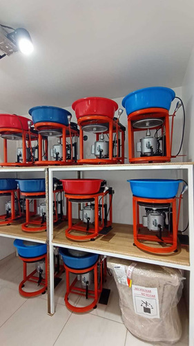 Imagen 5 de 7 de Torno Alfarero Zeus $280.000