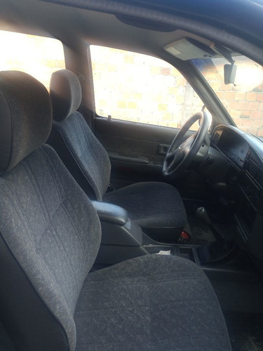Toyota Hilux 2002 3.0 Dx Cab. Dupla 4x2 4p