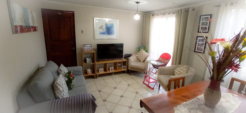 Imagen 2 de 12 de Casa En Sector Los Arcos De La Florida, Vicuña Mackenna.