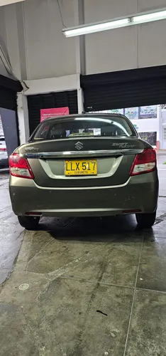 Suzuku Swift Dzire Sedan Mecanico 2023