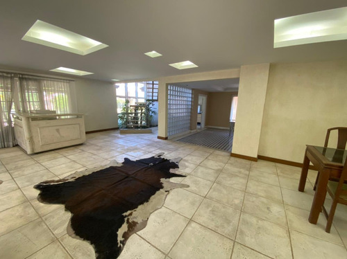 Casa Em Quitandinha, Petrópolis/rj De 400m² 4 Quartos Para Locação R$ 18.000,00/mes - Ca913172