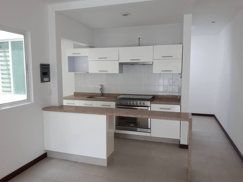 Imagen 5 de 12 de Departamento Excelentes Acabados, Piso De Madera Preciosa Vista, 63676