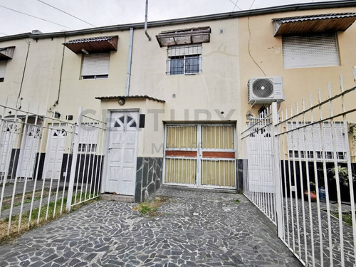 Imagen 7 de 7 de Departamento En Venta Con Patio Y Cochera