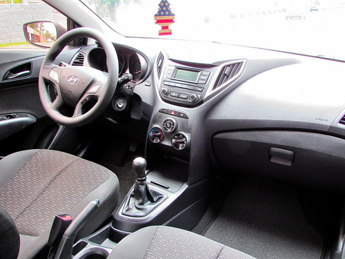 Imagem 12 de 14 de Hyundai Hb20 2019 Flex