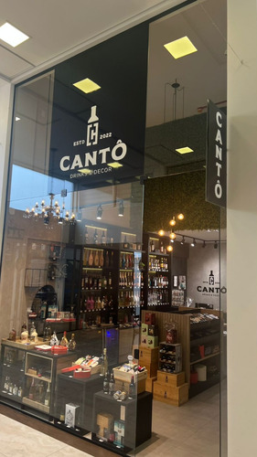 Ponto Comercial / Loja A Venda Na Praia De Imbituba / Sc (com 60 M2)