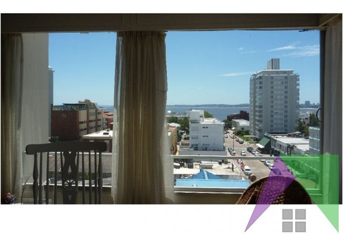 Edificio De Buena Contruccion En Peninsula Punta Del Este - Ref: 2559