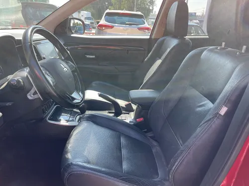 Mitsubishi Outlander 2.4 Limited Cvt