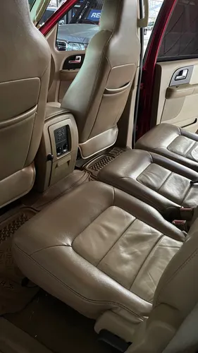 Ford Explorer Expedition 2005