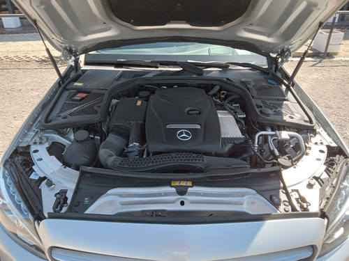 Mercedes Benz C250 1.8 Style At