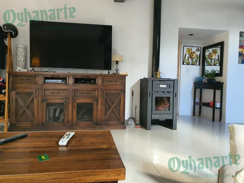 Imagen 6 de 18 de Impecable Quinta En Venta A Mts De Gorriti