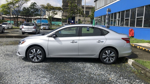 Imagen 4 de 11 de Nissan New Sentra Exclusive