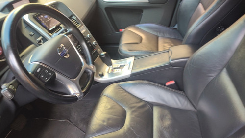 Imagem 3 de 8 de Volvo Xc60 3.0t Awd Suv 10 10 Lms Automoveis