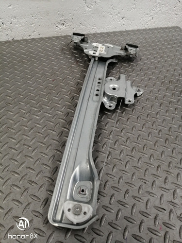 Mecanismo Elevador Tras Der Chevrolet Trax 4x2 1.8 Std 12/16 (Usado)