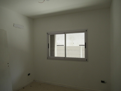 Departamento Venta, 3 Ambientes Primer Piso, Condominio Pilar Km 50