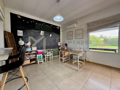 Casa Chalet En Venta En Santa Teresa, Villanueva, Tigre