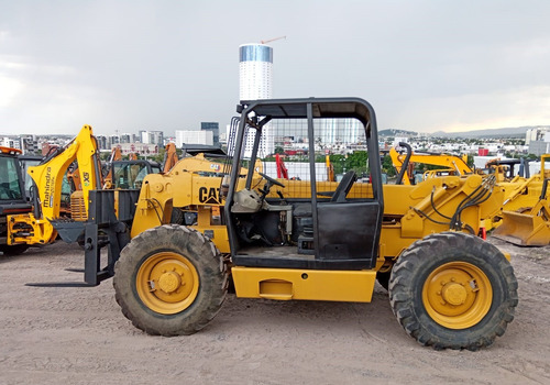 2002 Telescopico Cat Th82 8000 Lbs