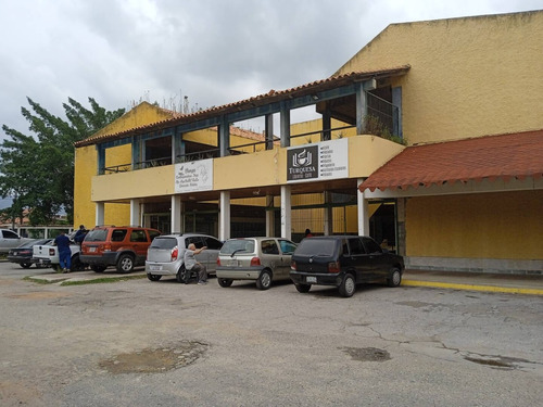 212623 Venta De Local Comercial, Cc. Morro I, San Diego, 97m² Solo Clientes