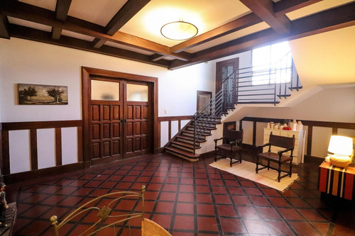 Imagen 5 de 30 de Excelente Casa En El Mejor Lugar De San Isidro