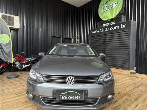 Volkswagen Jetta 2.0 Tsi Highline 211cv-blindado Armura