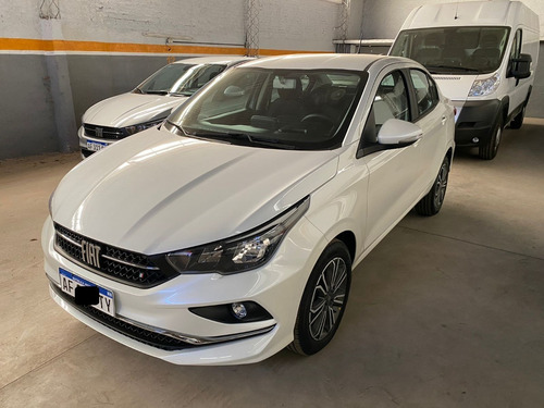 Imagen 1 de 8 de Fiat Cronos Precision Manual 2022 1.8 Okm