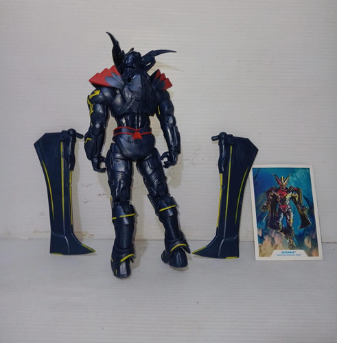 Dc Mcfarlane Superman Energized Unchained Armor Gold Label (Usado)
