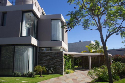 Imagen 4 de 30 de Casa - Lagos Del Golf
