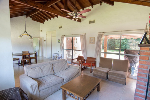 Casa En Venta 5 Amb + Dep En Los Cardales C Club