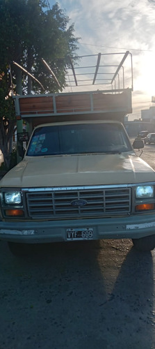 Ford F-100 3.6 Std