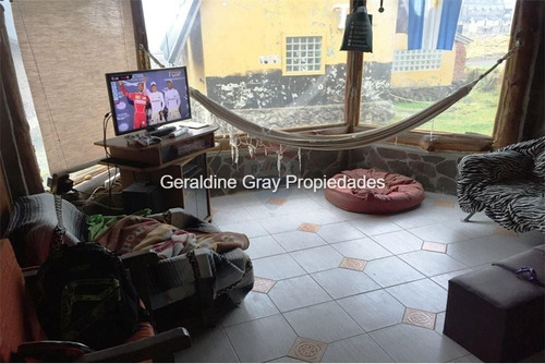 Casa En Venta De 2 Dormitorios En Caviahue