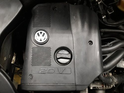 Vw Passat 1.8 Mec. Preço: R$10.400,00