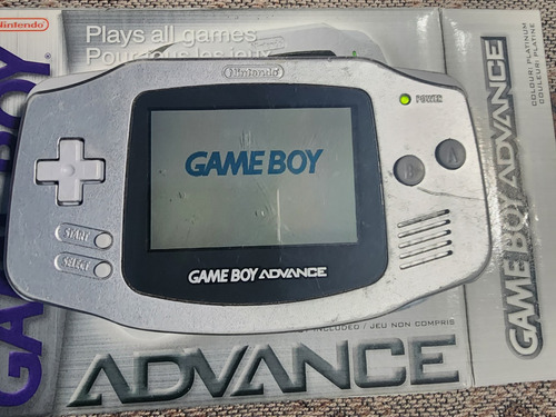 Gameboy Advance Platinum