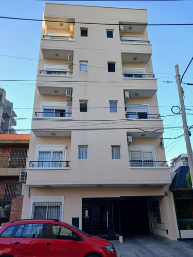 Departamento En Venta En Caseros