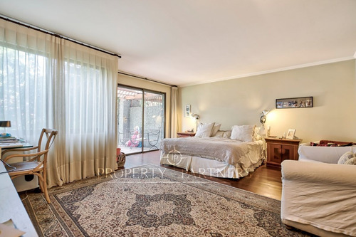 Departamento Con Jardín, Inmejorable Vista Al Club De Polo