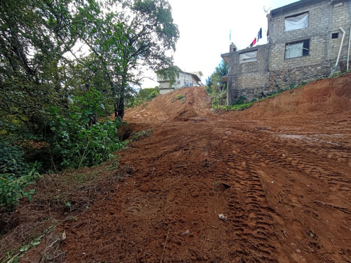 Terreno En Valle De Bravo Casas Viejas