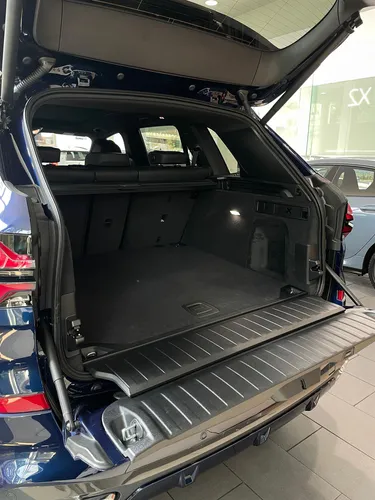 X5 M60i