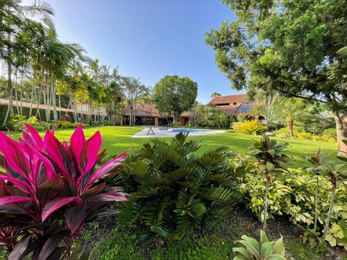 Imagen 19 de 30 de Casa En Venta En Guataparo Country Club
