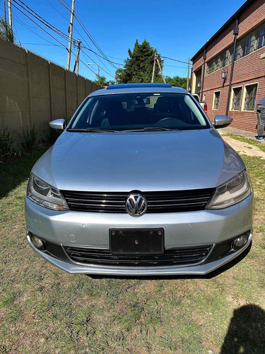 Imagen 2 de 25 de Volkswagen Vento 2012 2.0 Sportline Tsi 200cv Dsg